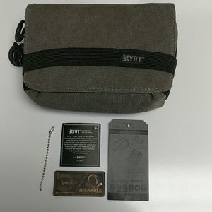 Ryot Piper Carbon Serious Stick Stop Silicone Bag